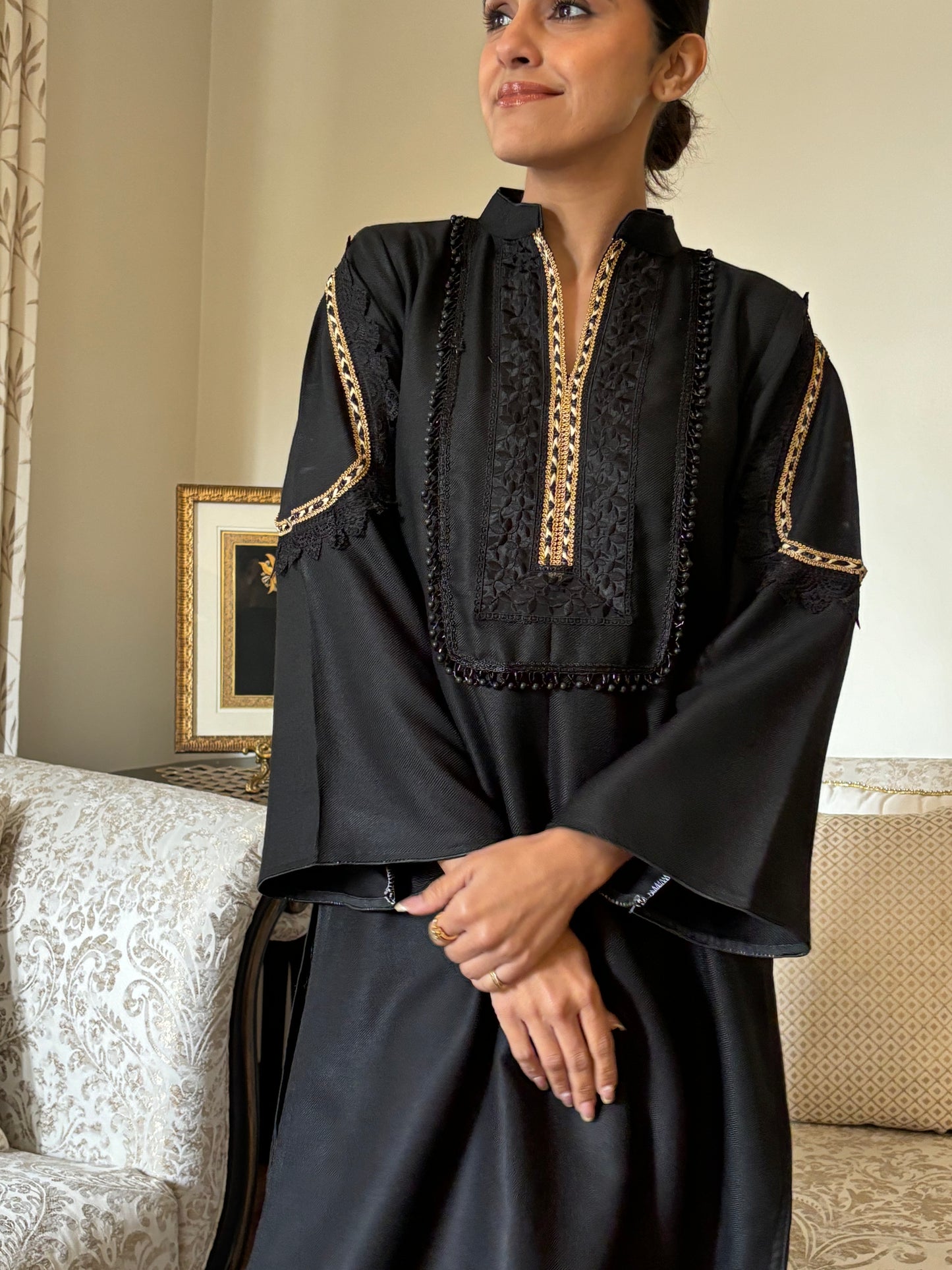 KASHMIRI GRACE
