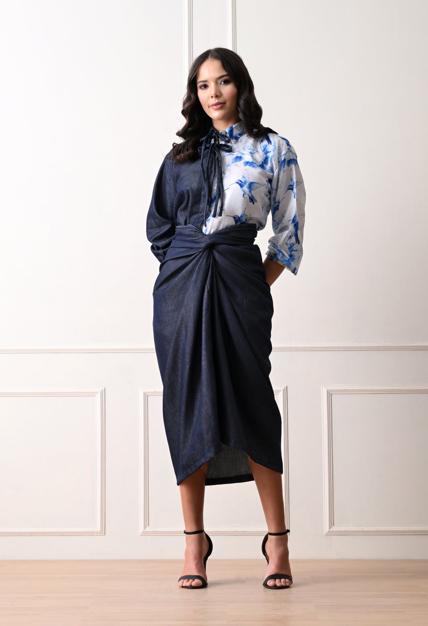HUMMINGBIRD SET WITH DRAPE SKIRT