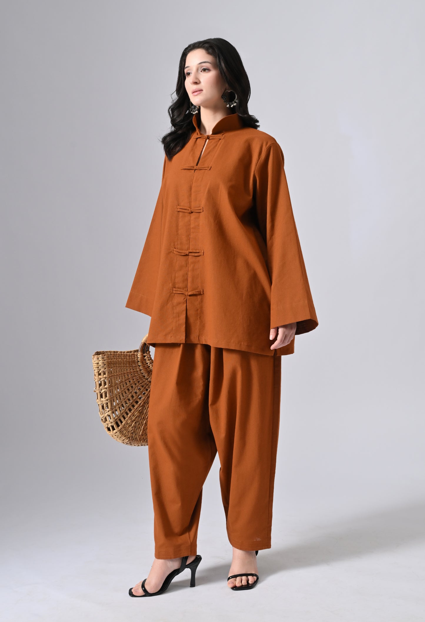 HUNAR IN CINNAMON RUST