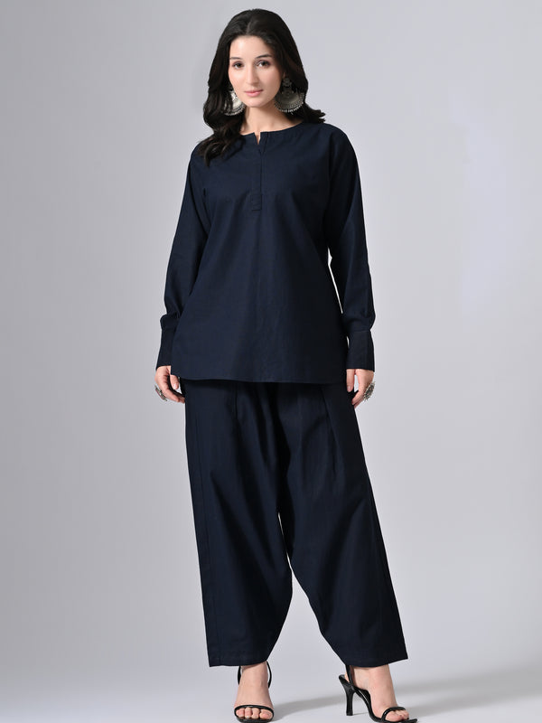HUNAR IN MIDNIGHT BLUE